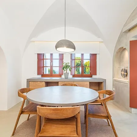 Leon (adults Only) Villa