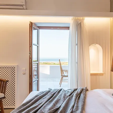 Leon (adults Only) Vourvoulos