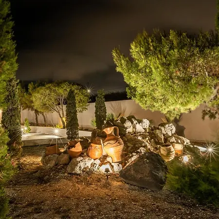 Leon (adults Only) *