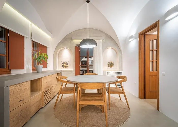 Leon (adults Only) Villa *