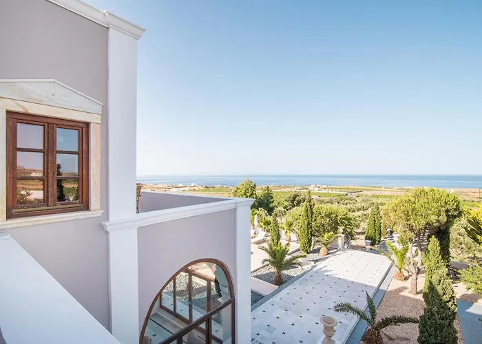 Leon (adults Only) Vourvoulos