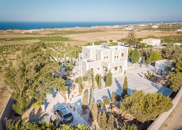 Leon (adults Only) * Vourvoulos