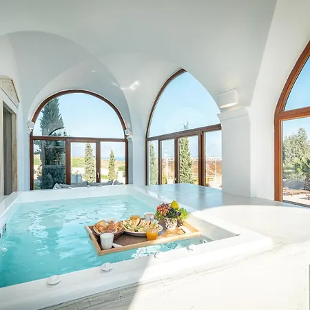 Leon (adults Only) * Vourvoúlos