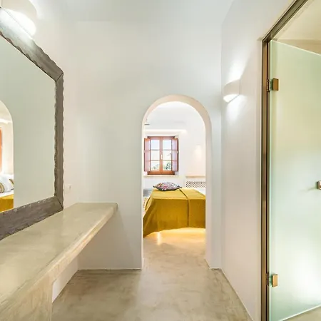 Villa Leon (adults Only)