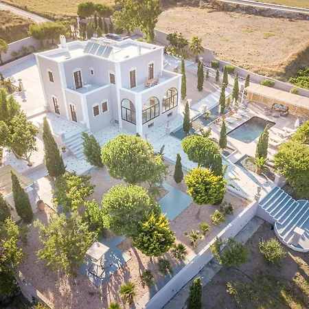 Leon (adults Only) * Vourvoúlos