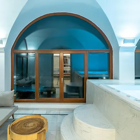 Leon (adults Only) Vourvoúlos